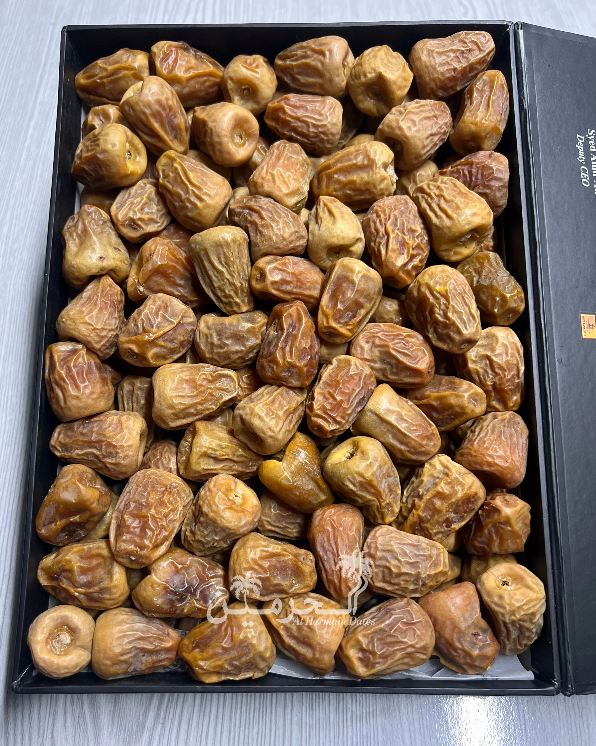 JUMBO Dana Sukkari Gold Khajoor - Soft Hard Mix - Image 3